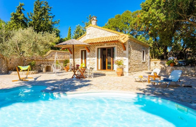 Villa Nionios