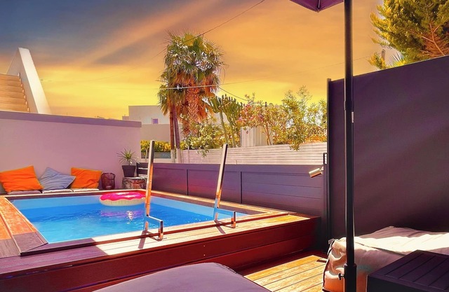 Villa 'Nisi Luxury Suite with Private Pool' with Private Pool, Wi-Fi and Air Conditioning