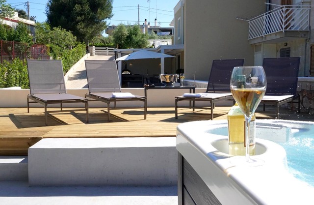 Villa Nucci with hydromassage pool