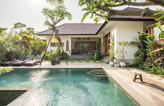 Villa Nya, Luxury & Tranquil 3BR 3BA, Ubud Center
