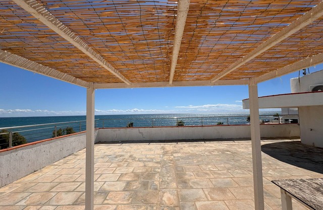 Villa Odetta - app. East, an oasis in the Salento sea between two nature reserves