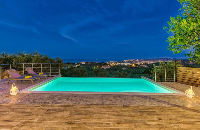 Villa Oliveto - Two Bedroom Villa, Sleeps 5