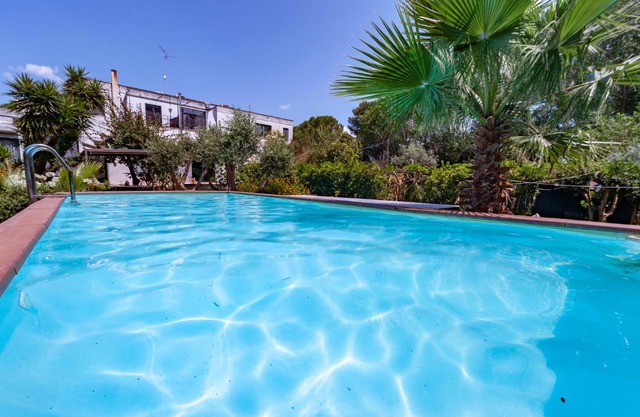 Villa Olivia pool tennis spa - B