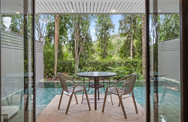 Villa on 3 floors, private pool, 10 mins to Patong beach, shopping & nightlife.