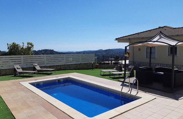 Villa on Costa Brava with Pool & Sea Views