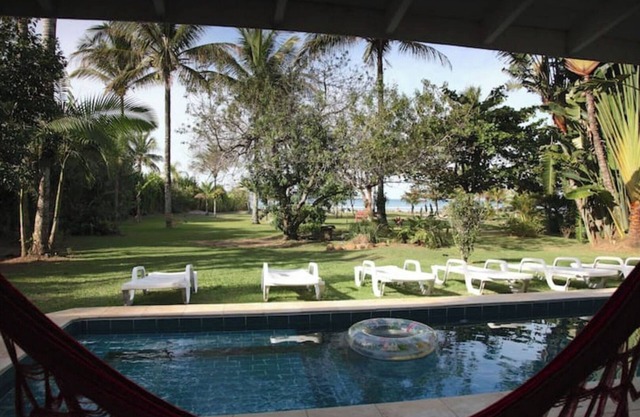 VILLA ON THE BEACH/WATERFRONT/SEA VIEW, IDEAL FOR FAMILY OR FRIENDS