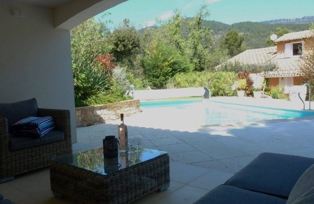 Villa open views heated pool 5 bedrooms 3 bathrooms
