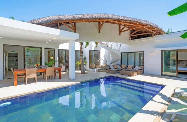Villa ORION, 4 bedrooms, private pool