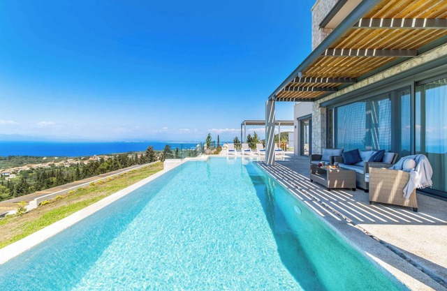 Villa Orion - Three Bedroom Villa, Sleeps 6