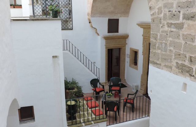 Villa Palazzo del Diavolo:Il Patio e le Terrazze,WiFi,AC,TouristPersonalAdvisor
