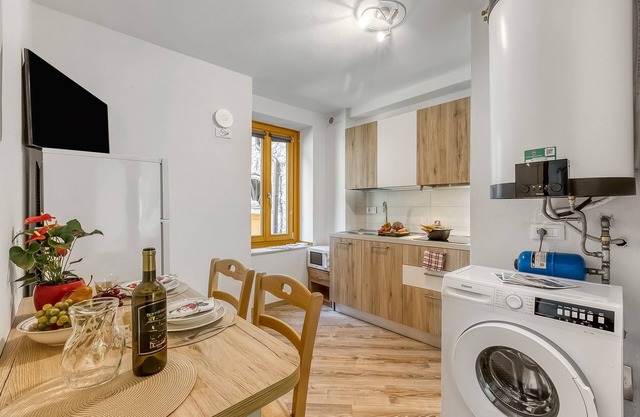 Villa Pastoedo Apartment Bianco, Tenno, Italy