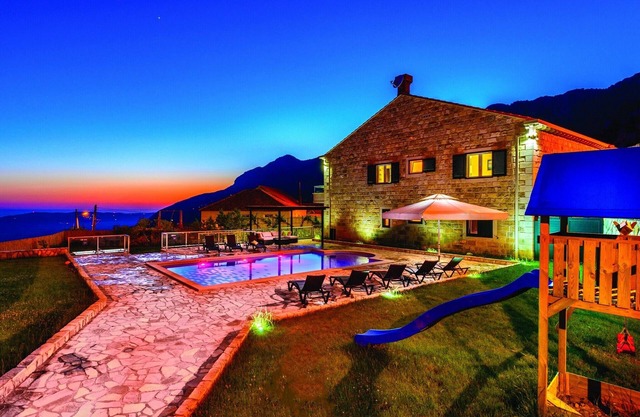 Villa Pave, (14898), Dubravka, Croatia