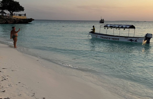 VILLA PEACE AND COLOR