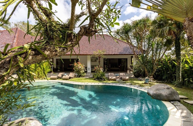 Villa Permata Art - Relaxing Tropical Oasis between Canggu & Seminyak