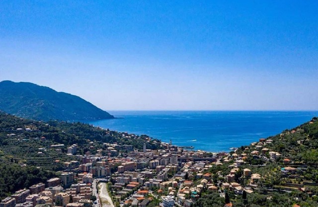 Villa Pia in Recco with 12 beds and swimming pool