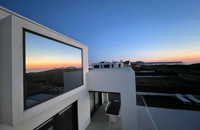 VILLA PINELL