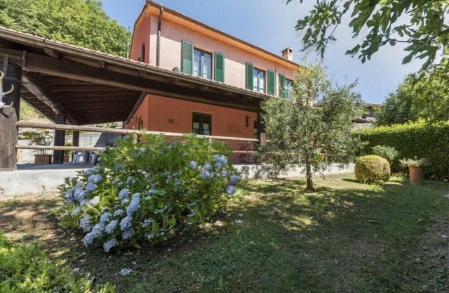 Villa Popiglio Comfortable holiday residence