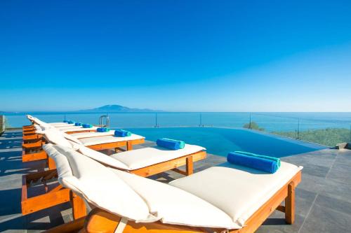 Villa Porto Dermata by Villa Plus