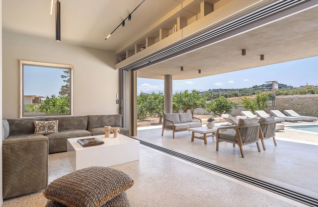 Villa Portokalea, 200m From The Beach, Heated Pool