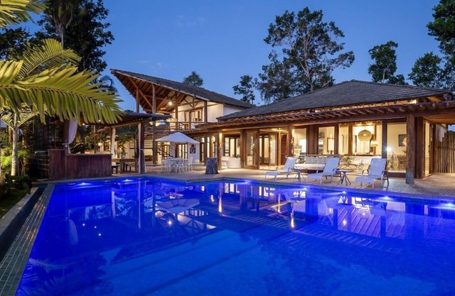 Villa Prime Casa de Praia em Condomínio Integrado com a Natureza em Trancoso-ba