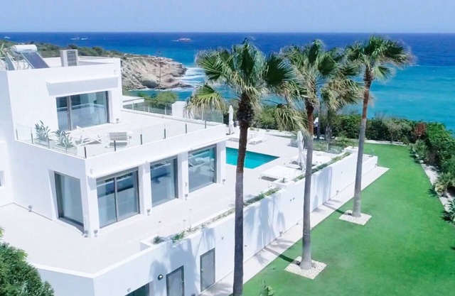 Villa Primera Lina de Mar, Vista Espectacular a un Paso de Ibiza!