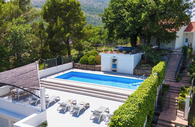 Villa PROVOS with 40m2 private pool, sauna, max 8 person, 7km from sandy beach