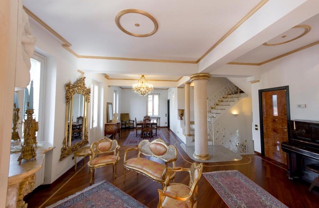 Villa Puccini Bed & Breakfast