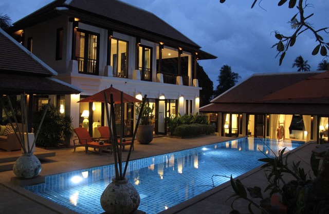 Villa Pura Samui - Big Pool & Gym for Family&Friends-2 minutes walk to the beach