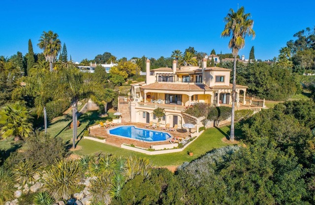 Villa Racanda by Villa Plus