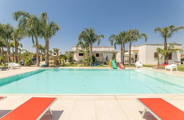 Villa Radici: A welcoming one-story villa situated a few minutes from the town center, with Free WI-FI.