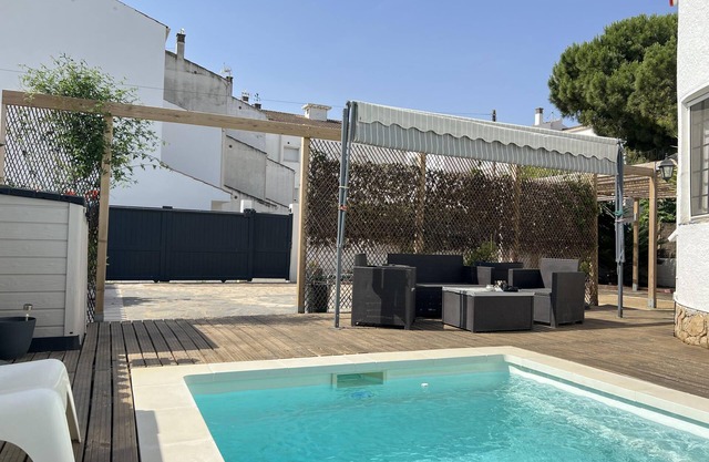 Villa Raské - Private pool, garden, grill, bar, children’s house, privacy, A/C, Wi-Fi.
