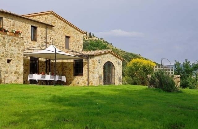 Villa rental montalcino tuscany