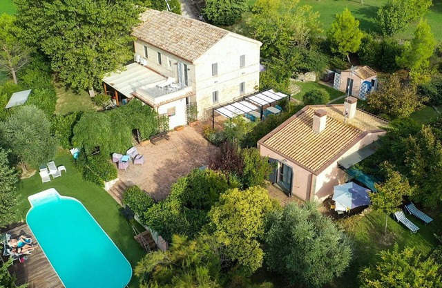 Villa Retreat in the Marche Hills