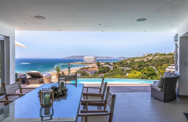 Villa Rice - Eight Bedroom Villa, Sleeps 16