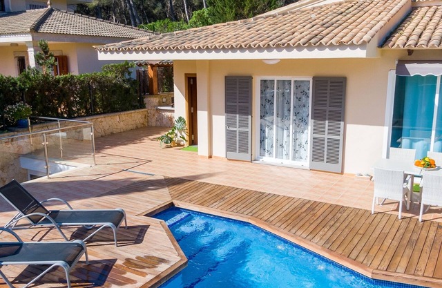 Villa Romani - Spectacular chalet with pool in Can Picafort
