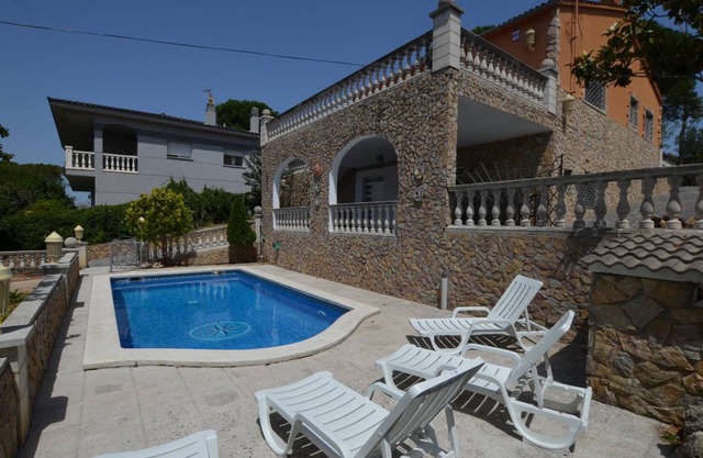 VILLA ROSA 10 PERSONS MONTBARBAT COSTA BRAVA