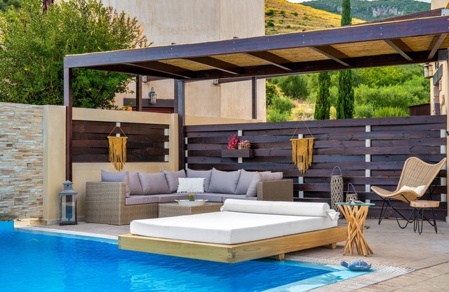 Villa Rosa With Private Pool and Amazing View to the Sea And Village's Mountain