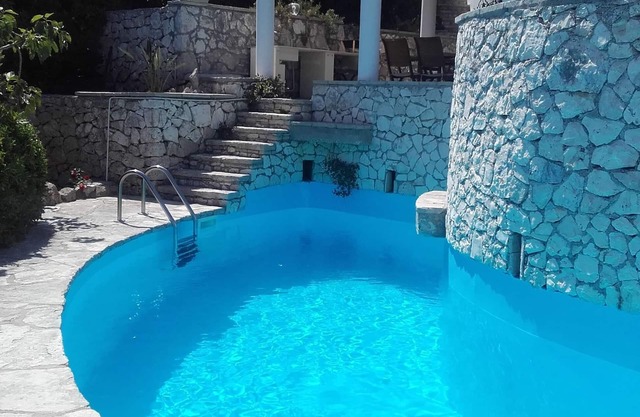 Villa's dependance with pool and sea view Relax at only 10 km away from Otranto