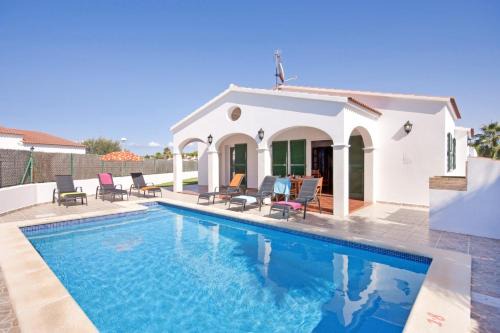 Villa S'Olivera by Villa Plus