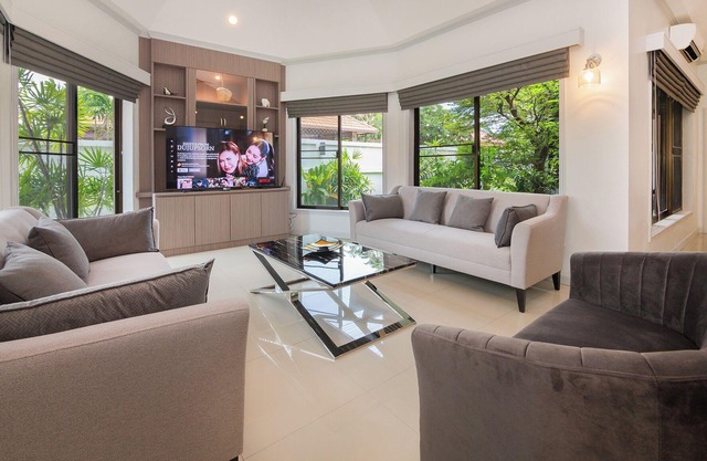 ★Villa Sabai, minutes Beach/Walking street