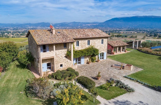 Villa San Quirico 8, Emma Villas