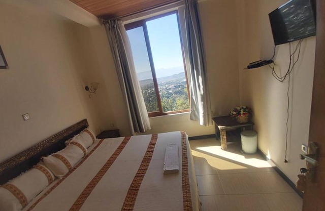 Villa Sanaya in Hikkaduwa for 10 guests