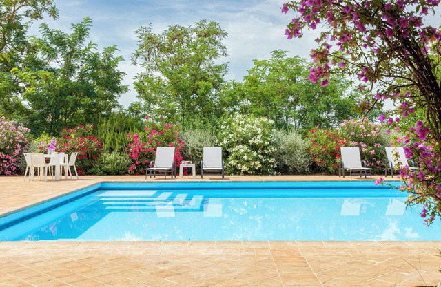 VILLA SANTA MARIA DERUTA IDEAL UMBRIAN RETREAT FOR REUNION NEAR PERUGIA AND TODI