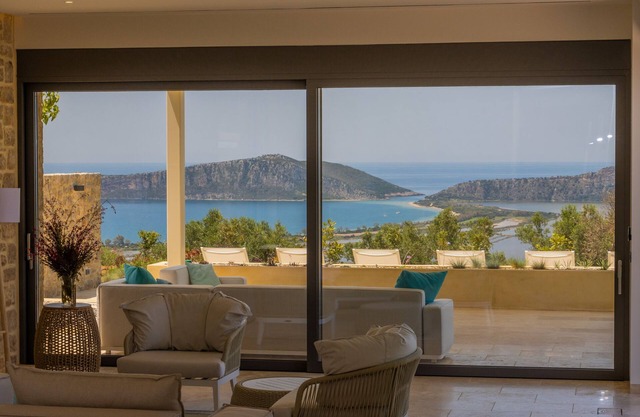 Villa Sapphire at Messinian Nest