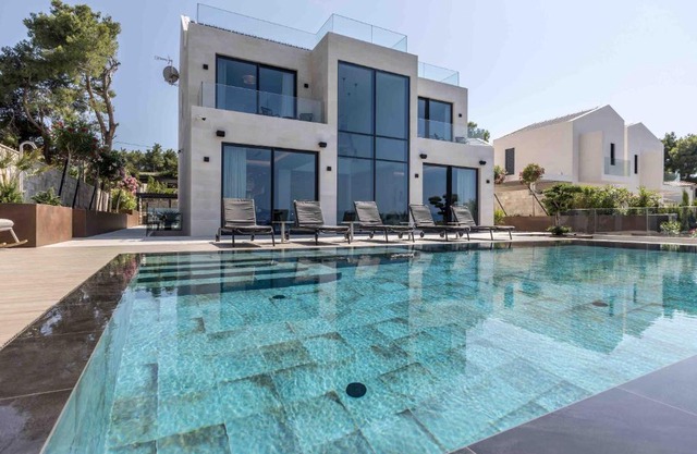Villa Sapphire