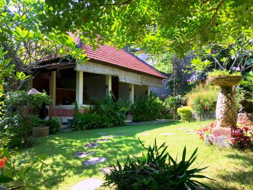 Villa Sarah Nafi, amazing ocean views