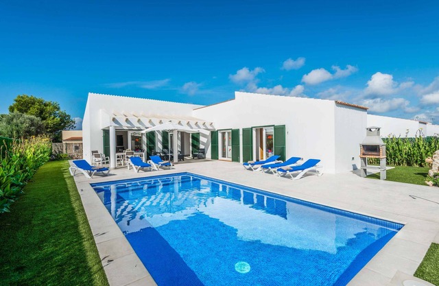 Villa Sarbocer - Three Bedroom Villa, Sleeps 6