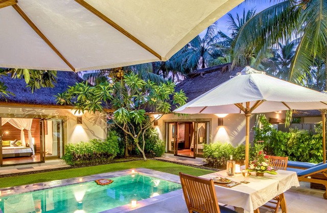 Villa Sasoon 2, 100 mt to Beach