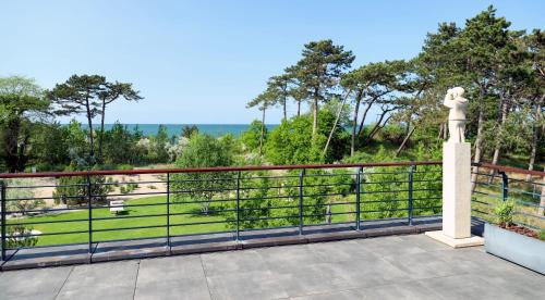 Villa Schmidt - Strandhaus direkt am Meer mit Sauna, Sport und Dünengarten II