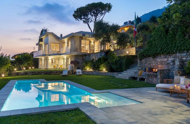 Villa Scirocco 102 Emma Villas